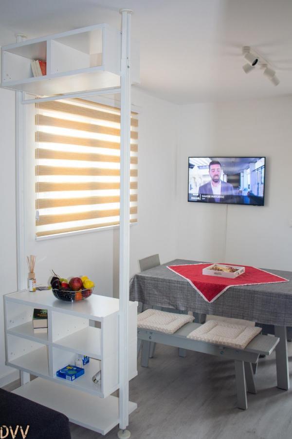 Apartmani My Way, Tribunj Free Parking Free Bicycles Exterior photo